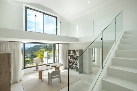 Villa till salu i Benahavis, Malaga, Spanien 5 sovrum, 1372 kvm. Nr. 162364 - foto 7