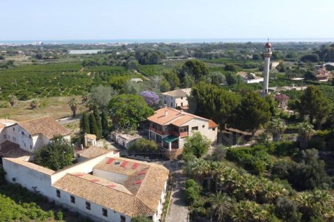 Villa for sale in Denia, Alicante, Spain 10 bedrooms, 5988 sq.m. No. 157542 - photo 17