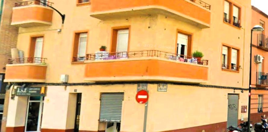 Сasa en Zaragoza, España 3 dormitorios, 47 m2 No. 188264