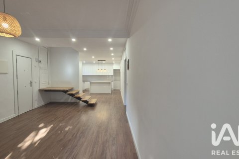 Apartment for sale in El Vendrell, Tarragona, Spain 3 bedrooms, 140 sq.m. No. 188262 - photo 10