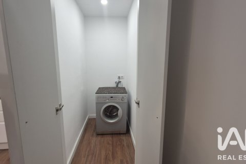 Apartment for sale in El Vendrell, Tarragona, Spain 3 bedrooms, 140 sq.m. No. 188262 - photo 25