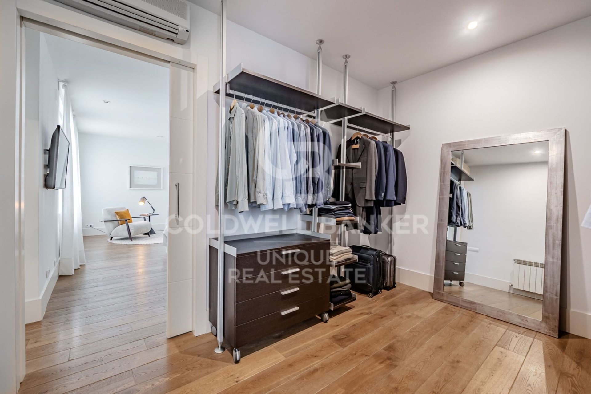 Apartament w Madrid, Hiszpania 3 sypialnie, 212 mkw. nr 178510