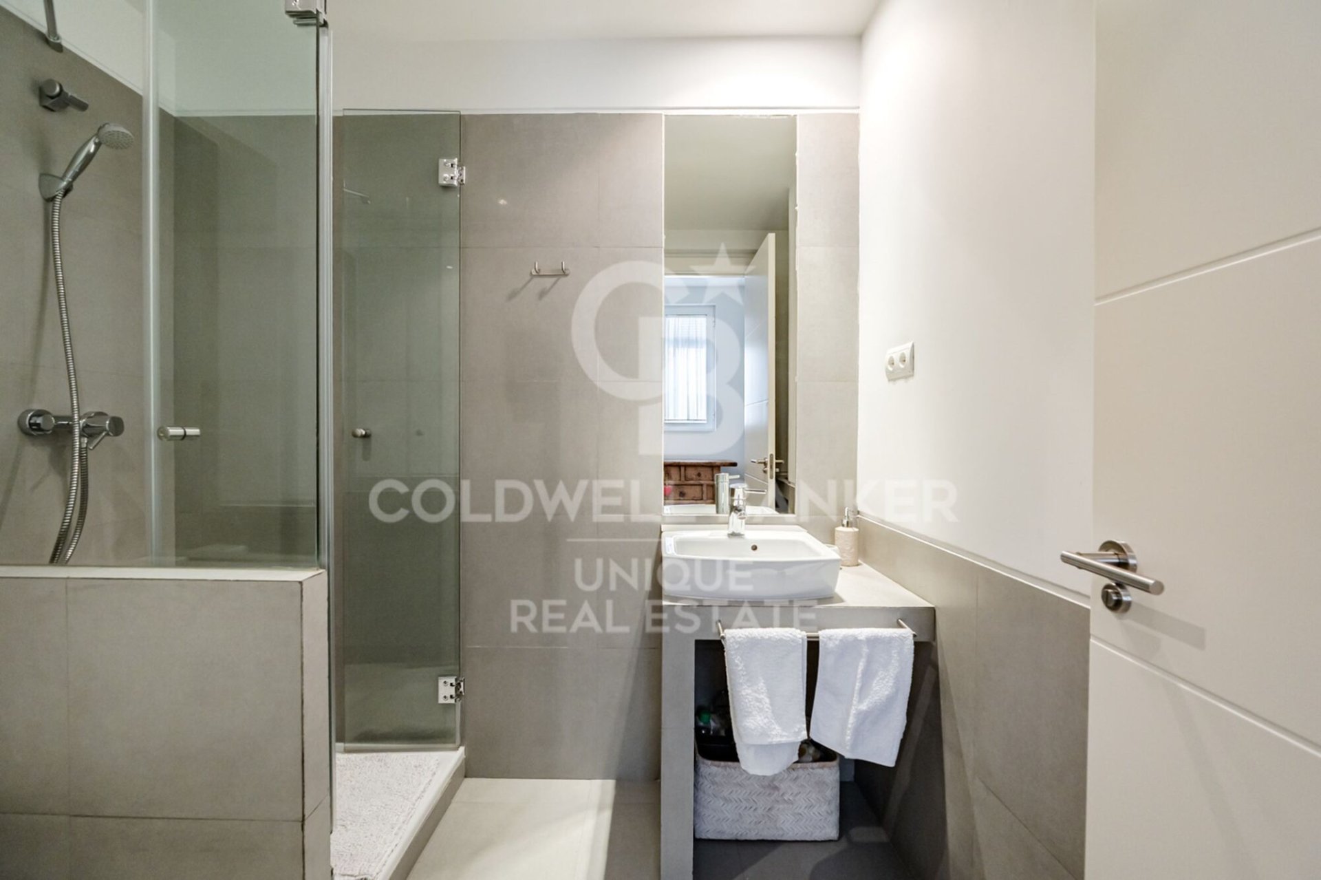 Apartament w Madrid, Hiszpania 3 sypialnie, 212 mkw. nr 178510