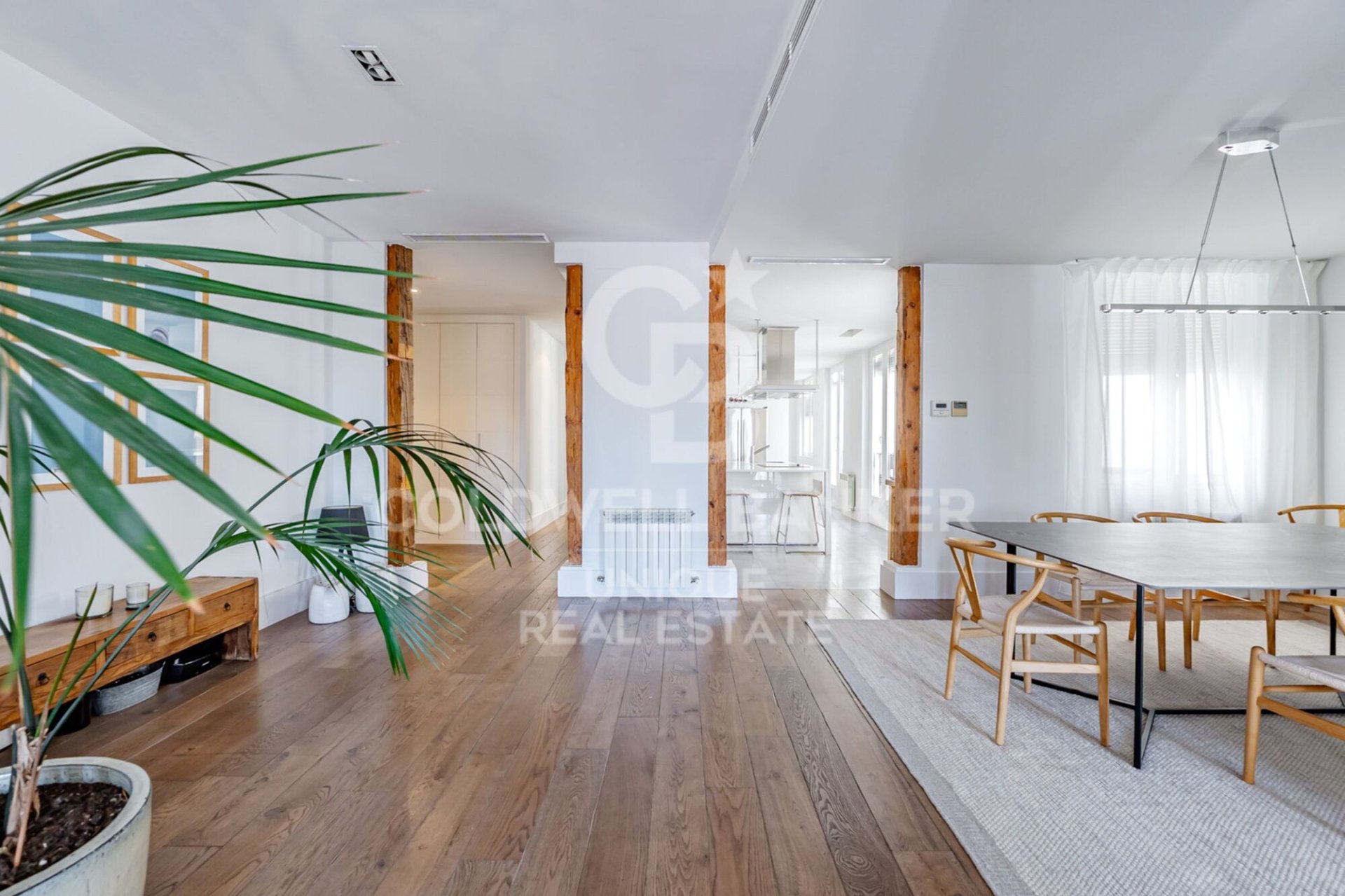 Apartament w Madrid, Hiszpania 3 sypialnie, 212 mkw. nr 178510