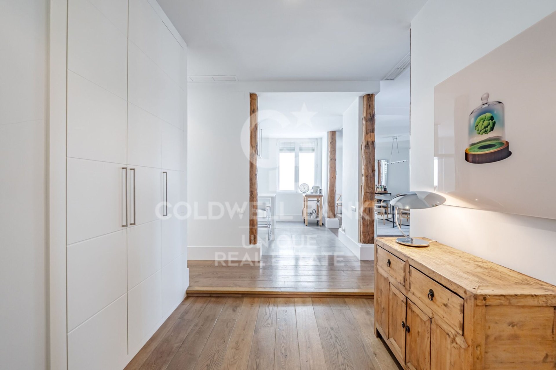 Apartament w Madrid, Hiszpania 3 sypialnie, 212 mkw. nr 178510