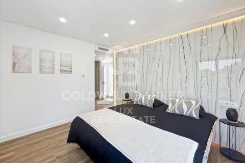 Villa à vendre à Empuriabrava, Girona, Espagne, 4 chambres, 252 m2 No. 178511 - photo 25