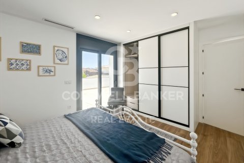 Villa à vendre à Empuriabrava, Girona, Espagne, 4 chambres, 252 m2 No. 178511 - photo 21