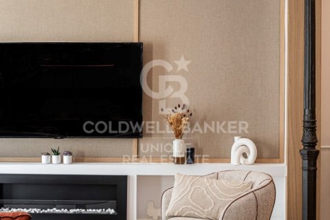 Apartment for sale in Madrid, Spain 3 bedrooms, 127 sq.m. No. 156949 - photo 5