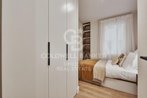 Huoneisto myytävänä Madrid, Espanja, 4 makuuhuonetta, 115 m2 No. 156951 - kuva 16
