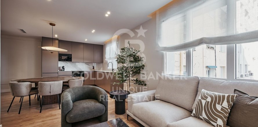 Huoneisto Madrid, Espanja 4 makuuhuonetta, 115 m2 No. 156951