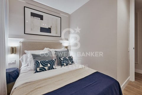 Huoneisto myytävänä Madrid, Espanja, 4 makuuhuonetta, 115 m2 No. 156951 - kuva 20