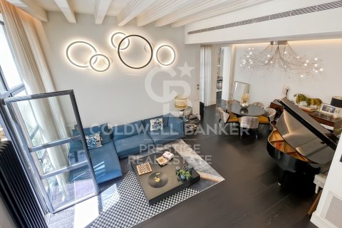 Duplex in Barcelona, Spain 3 bedrooms, 279 sq.m. No. 156948