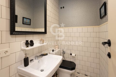 Paritalo myytävänä Barcelona, Espanja, 3 makuuhuonetta, 279 m2 No. 156948 - kuva 23