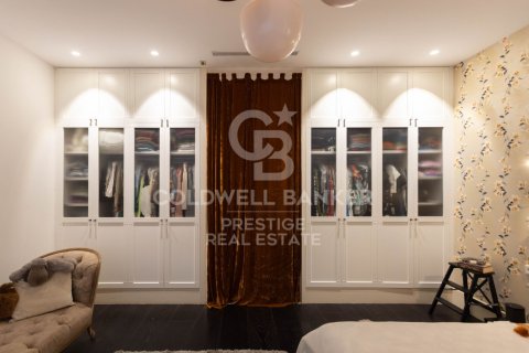 Paritalo myytävänä Barcelona, Espanja, 3 makuuhuonetta, 279 m2 No. 156948 - kuva 16