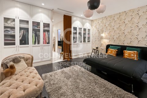 Duplex in vendita a Barcelona, Spagna 3 camere da letto, 279 mq. N° 156948 - foto 17