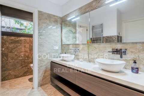 Villa for sale in Roses, Girona, Spain 9 bedrooms, 1084 sq.m. No. 156946 - photo 20