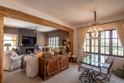 Villa for sale in Moraira, Alicante, Spain 2 bedrooms, 167 sq.m. No. 149003 - photo 10