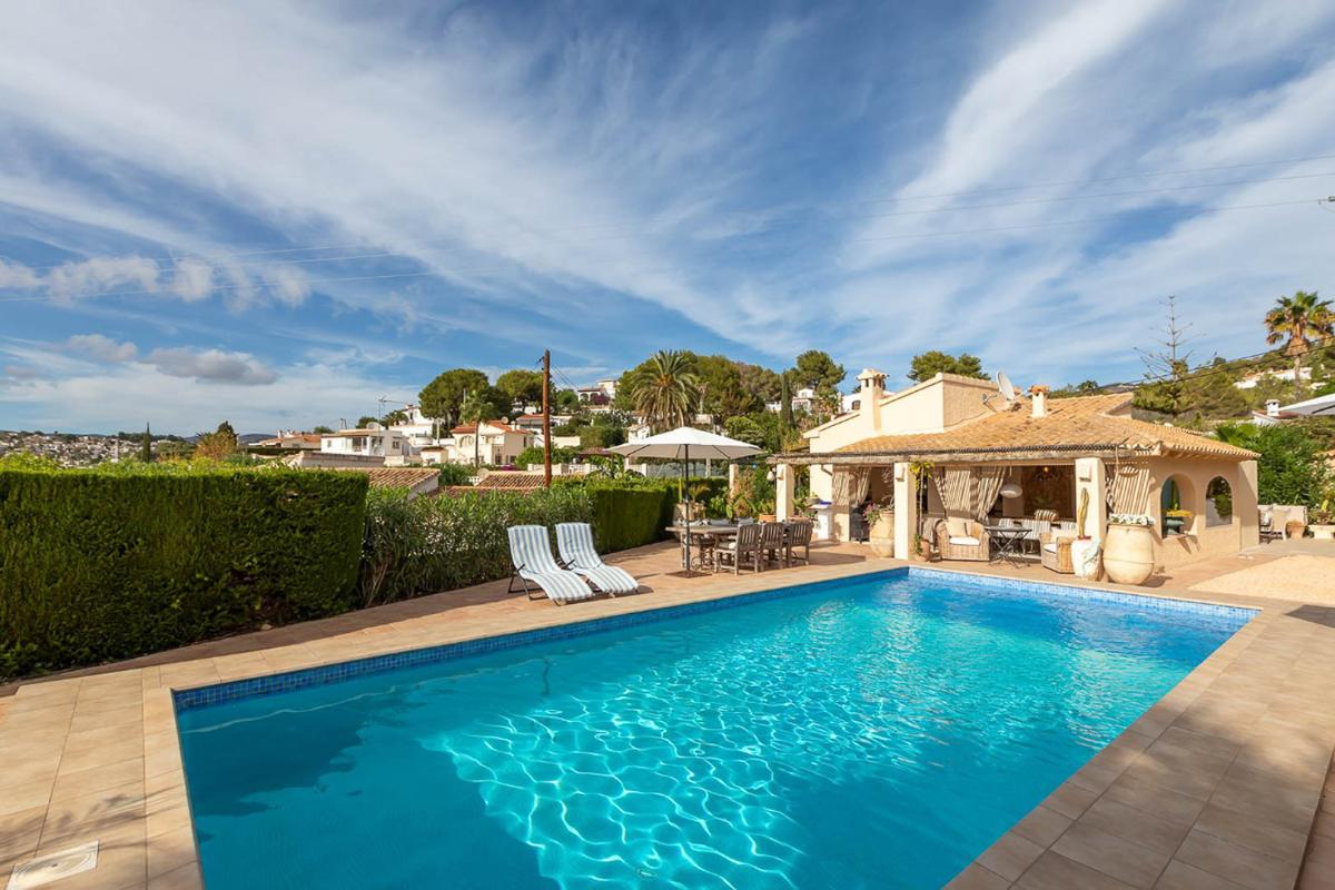 Villa in Moraira, Alicante, Spain 2 bedrooms, 167 sq.m. No. 149003