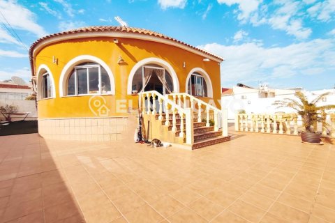 Вилла в Сьюдад Кесада, Аликанте, Испания 4 спальни, 158м2 №148999