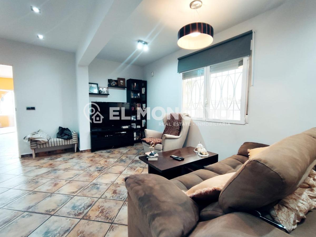 Villa en Ciudad Quesada, Alicante, España 4 dormitorios, 158 m2 No. 148999