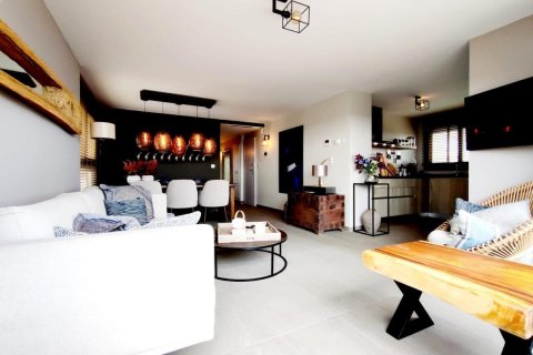 Ático en venta en Guardamar del Segura, Alicante, España 3 dormitorios, 112 m2 No. 149000 - foto 6