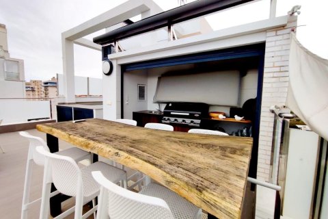 Ático en venta en Guardamar del Segura, Alicante, España 3 dormitorios, 112 m2 No. 149000 - foto 12