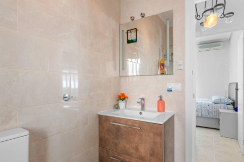 Villa in vendita a Ciudad Quesada, Alicante, Spagna 3 camere da letto, 90 mq. N° 149004 - foto 10