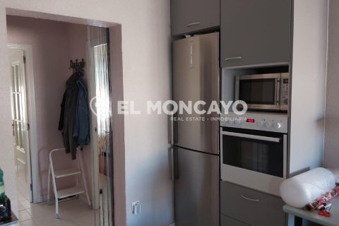 Villa for sale in Alicante, Spain 2 bedrooms, 76 sq.m. No. 149002 - photo 22