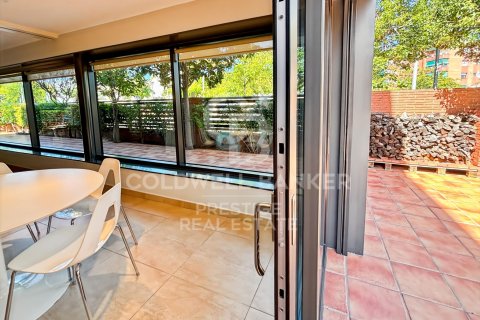 House for sale in Viladecans, Barcelona, Spain 4 bedrooms, 540 sq.m. No. 157738 - photo 17