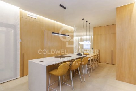 Apartamento en venta en Madrid, España 2 dormitorios, 134 m2 No. 157734 - foto 7