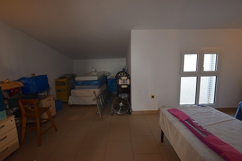 Rindu māja Torre de la Horadada, Alicante, Spānijā 5 istabas, 160 m2 Nr. 111170