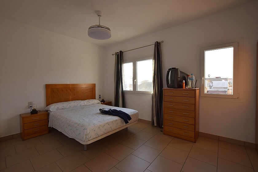 Rindu māja Torre de la Horadada, Alicante, Spānijā 5 istabas, 160 m2 Nr. 111170