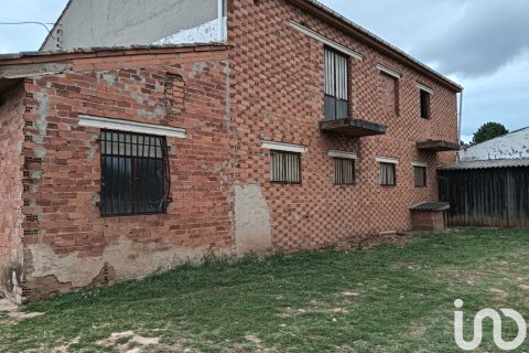 Продажа земельного участка в Кастроконтриго, Леон, Испания 7359м2 №186140 - фото 3