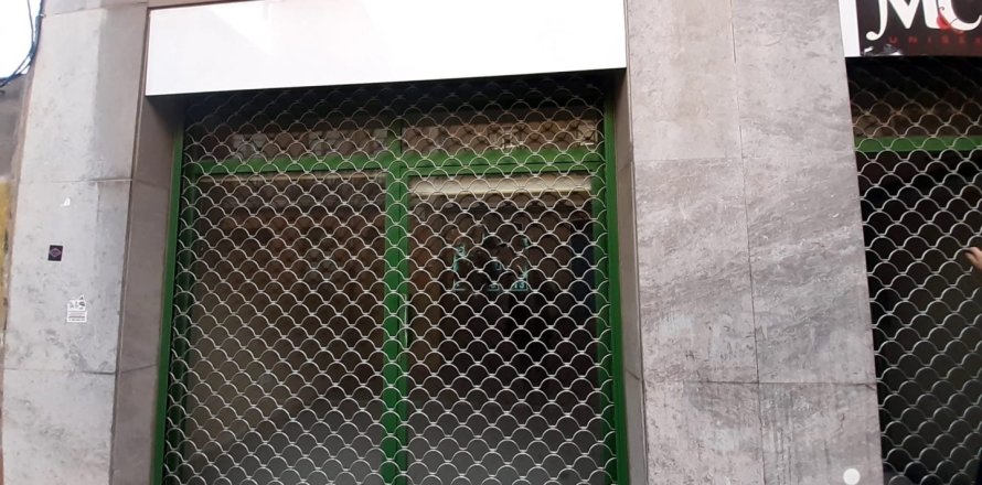 Commercial property in La Baneza, Leon, Spain 120 sq.m. No. 186139