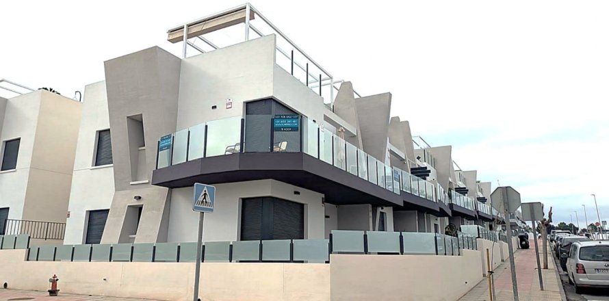 Apartment in San Miguel de Salinas, Alicante, Spain 2 bedrooms, 77 sq.m. No. 147319