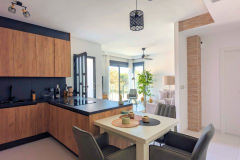 Apartment for sale in San Miguel de Salinas, Alicante, Spain 2 bedrooms, 77 sq.m. No. 147319 - photo 6