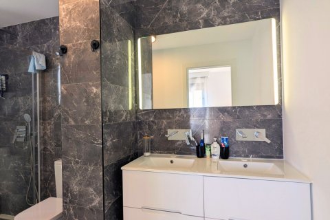 Apartment for sale in San Miguel de Salinas, Alicante, Spain 2 bedrooms, 77 sq.m. No. 147319 - photo 15