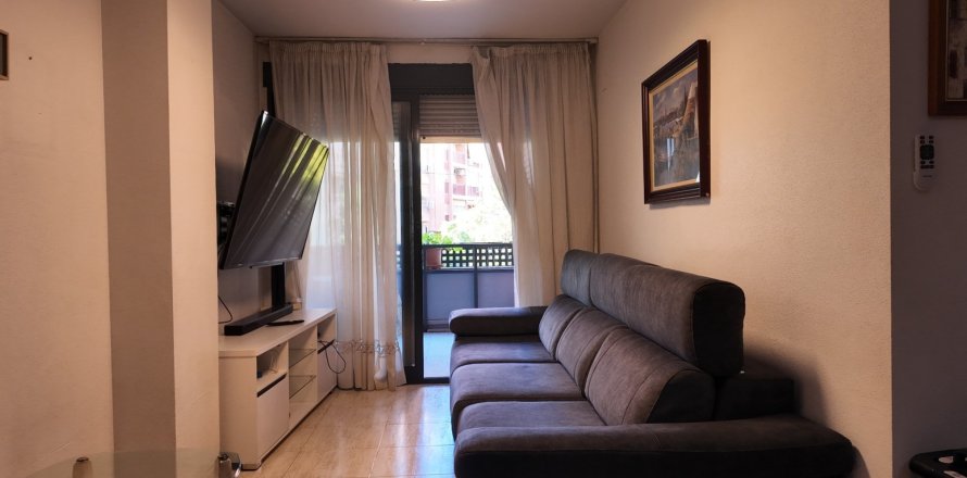 Apartamento en Alicante, España 3 dormitorios, 105 m2 No. 147317