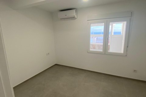 Attico in vendita a Torrevieja, Alicante, Spagna 2 camere da letto, 82 mq. N° 147315 - foto 11