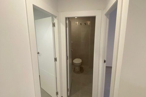 Attico in vendita a Torrevieja, Alicante, Spagna 2 camere da letto, 82 mq. N° 147315 - foto 13