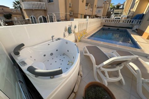 Casa in vendita a Alicante, Spagna 3 camere da letto, 85 mq. N° 147316 - foto 14