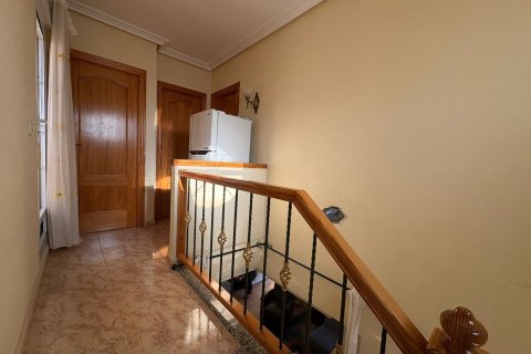 Casa in vendita a Alicante, Spagna 3 camere da letto, 85 mq. N° 147316 - foto 19