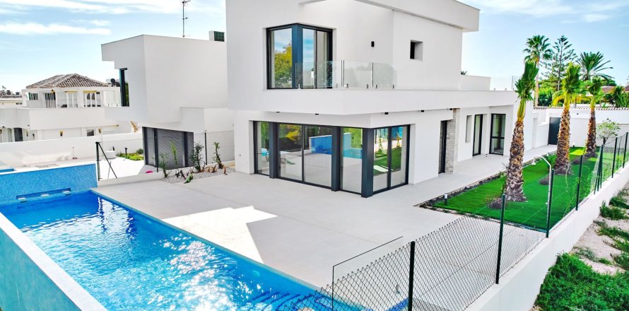 House in Orihuela, Alicante, Spain 3 bedrooms, 143 sq.m. No. 175764