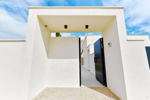 House for sale in Orihuela, Alicante, Spain 3 bedrooms, 143 sq.m. No. 175764 - photo 28