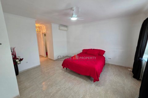 Apartment for sale in Los Narejos, Murcia, Spain 4 bedrooms, 219 sq.m. No. 193425 - photo 23