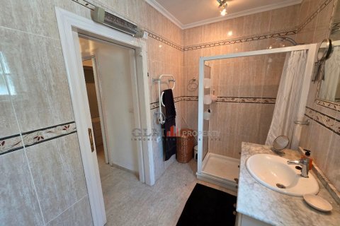Apartment for sale in Los Narejos, Murcia, Spain 4 bedrooms, 219 sq.m. No. 193425 - photo 28