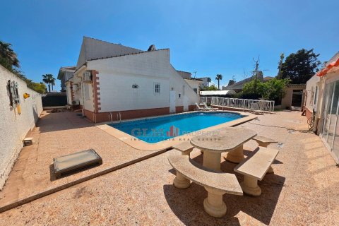 Apartment for sale in Los Narejos, Murcia, Spain 4 bedrooms, 219 sq.m. No. 193425 - photo 3