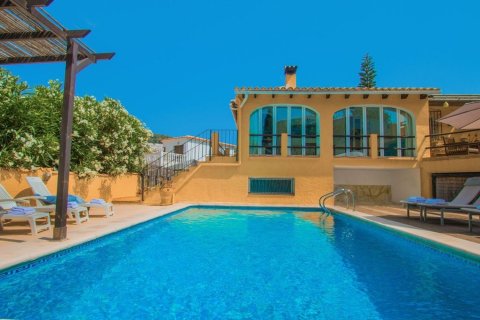 Villa à vendre à Calpe, Alicante, Espagne, 3 chambres, 160 m2 No. 180900 - photo 2