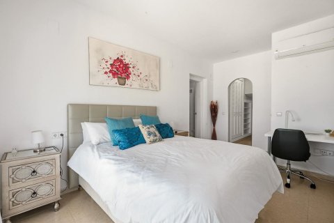 Villa for sale in Calpe, Alicante, Spain 3 bedrooms, 145 sq.m. No. 180899 - photo 17