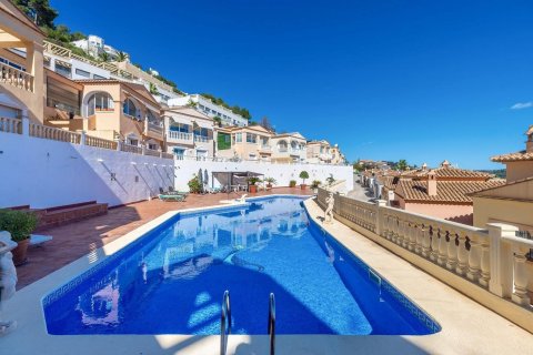 Villa for sale in Calpe, Alicante, Spain 3 bedrooms, 145 sq.m. No. 180899 - photo 3